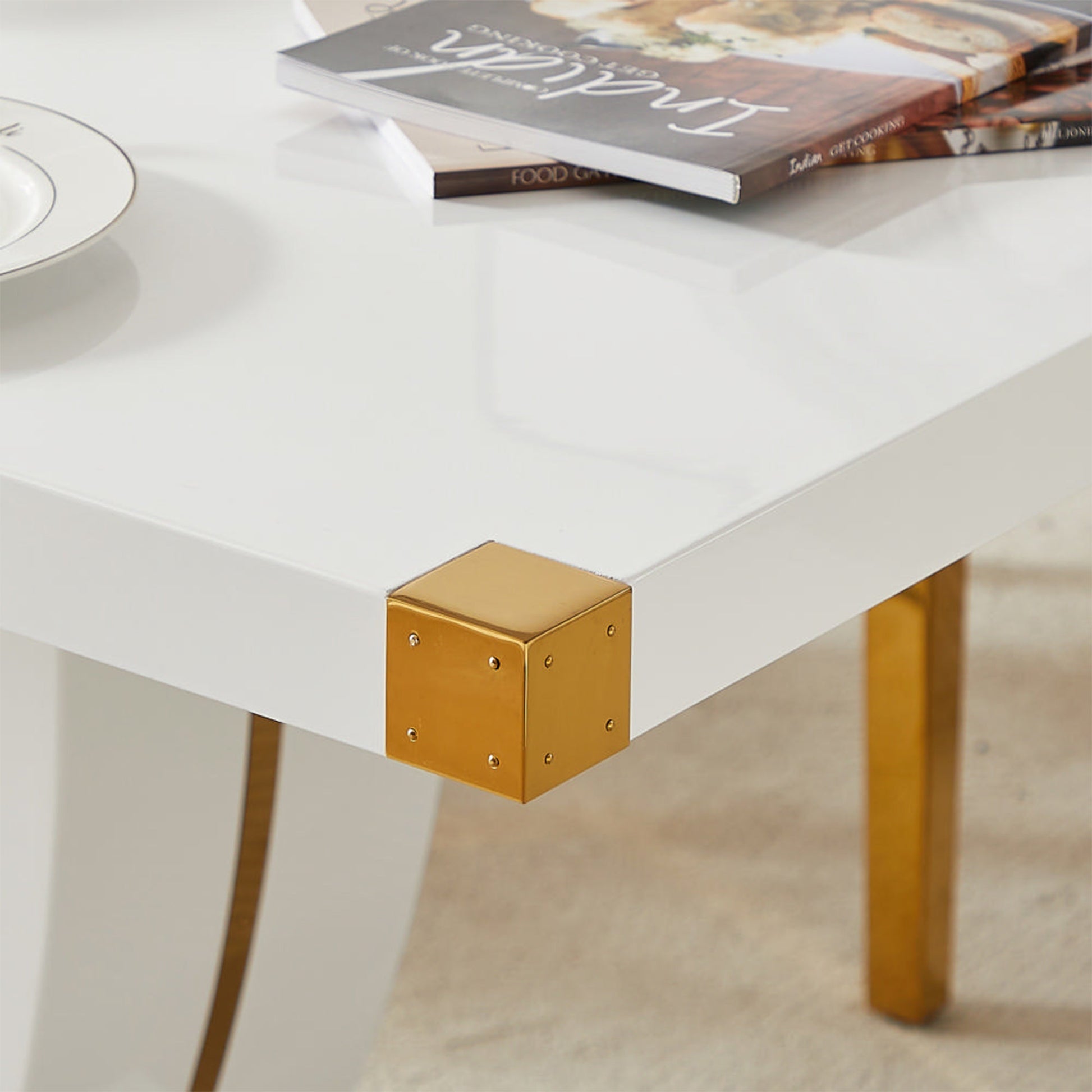 DT0222 DINING TABLE
