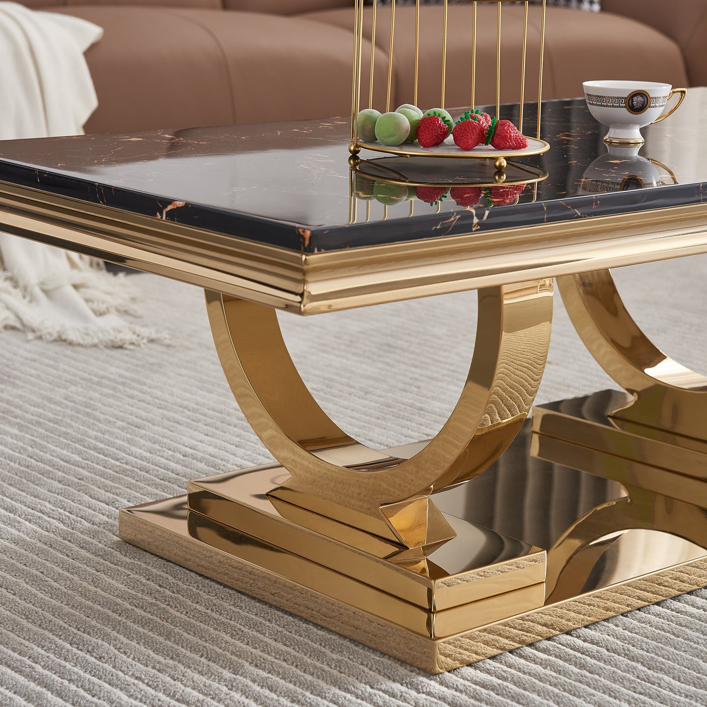 Chic Coffee Table - Durable MDF and Metal Construction, Perfect Size for Any Room