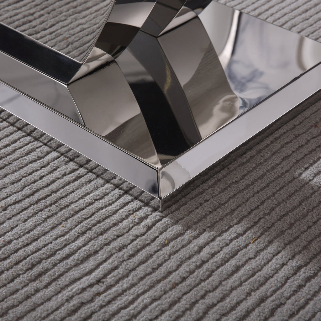 DT302 DINING TABLE
