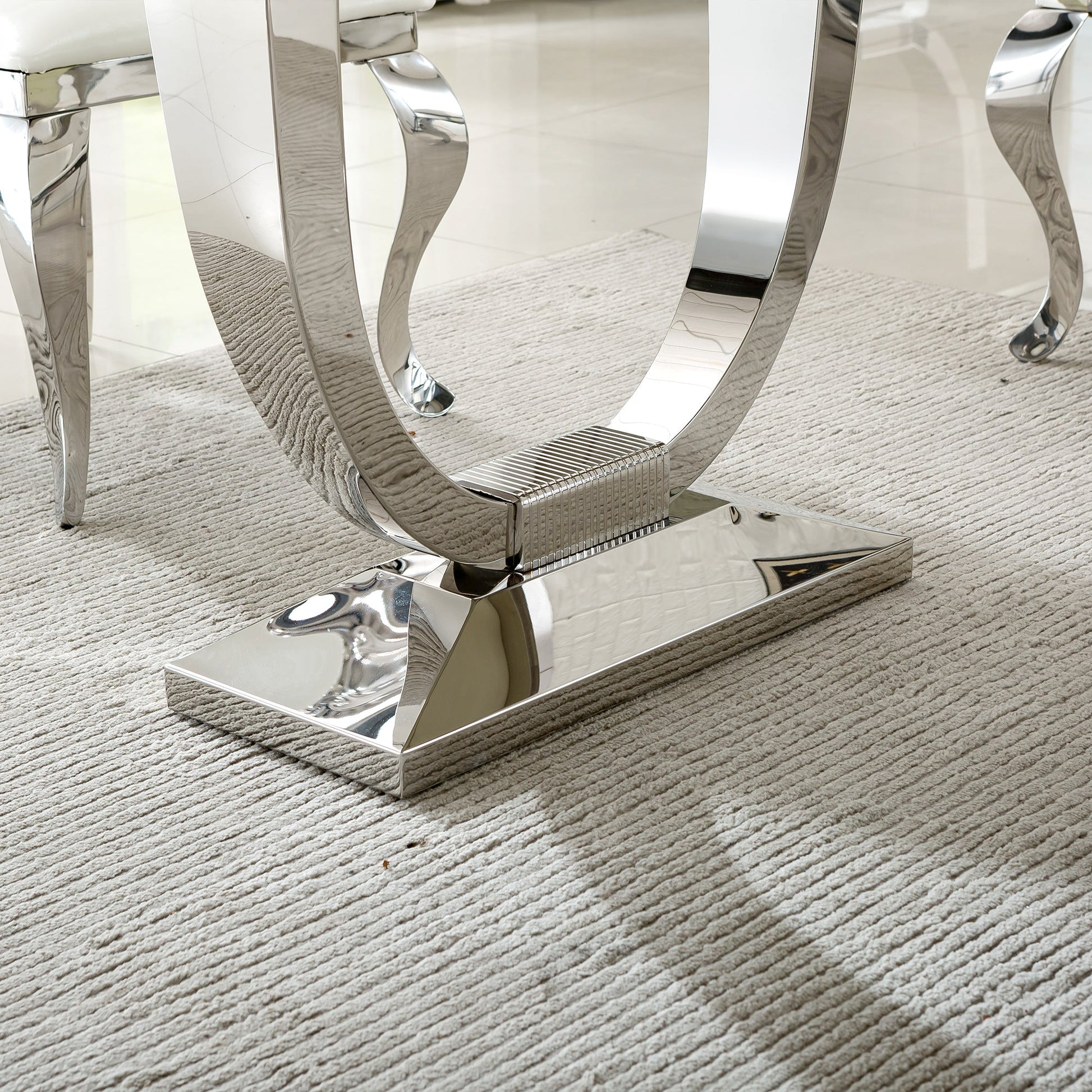 DT317 DINING TABLE
