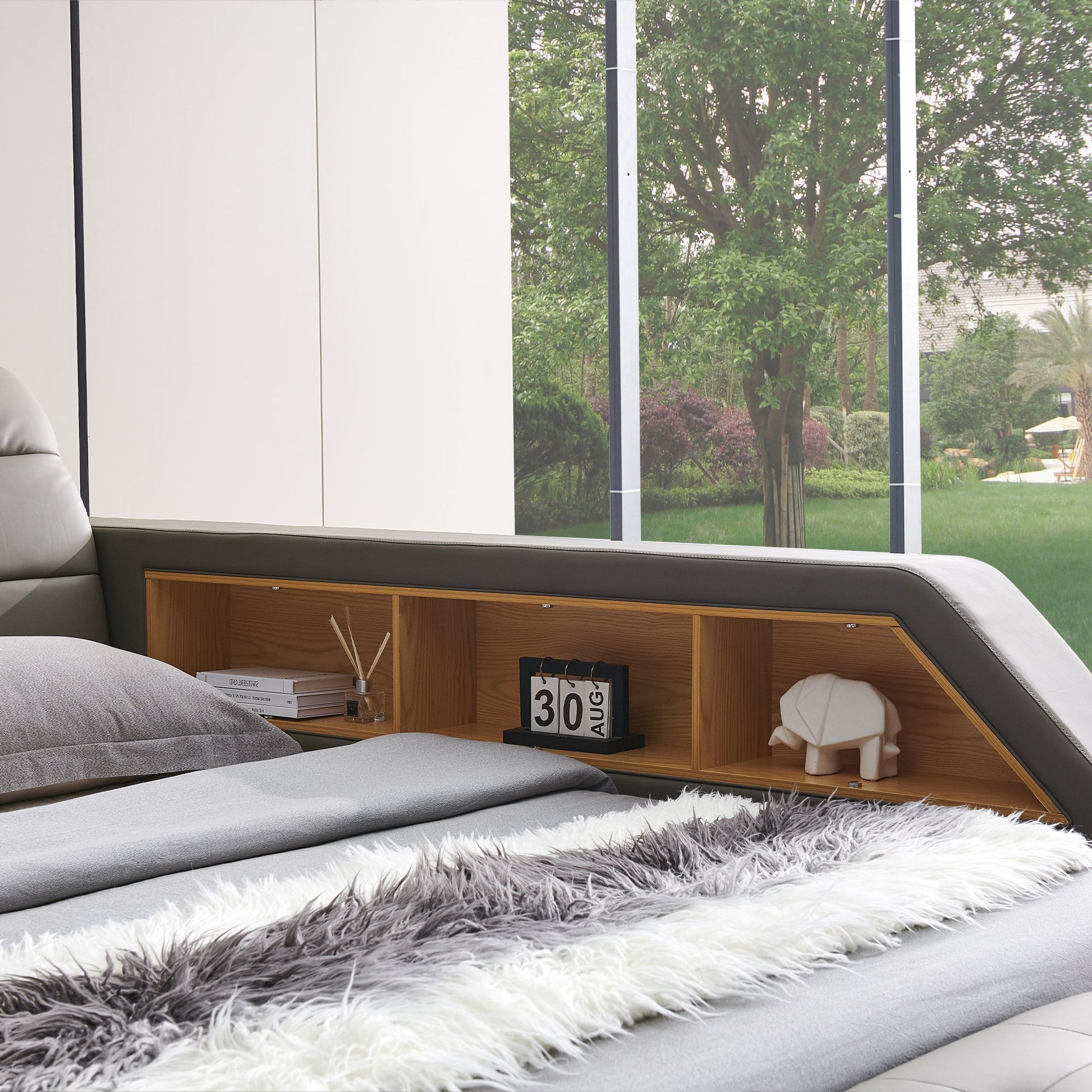 L9016 KING BED/QUEEN BED