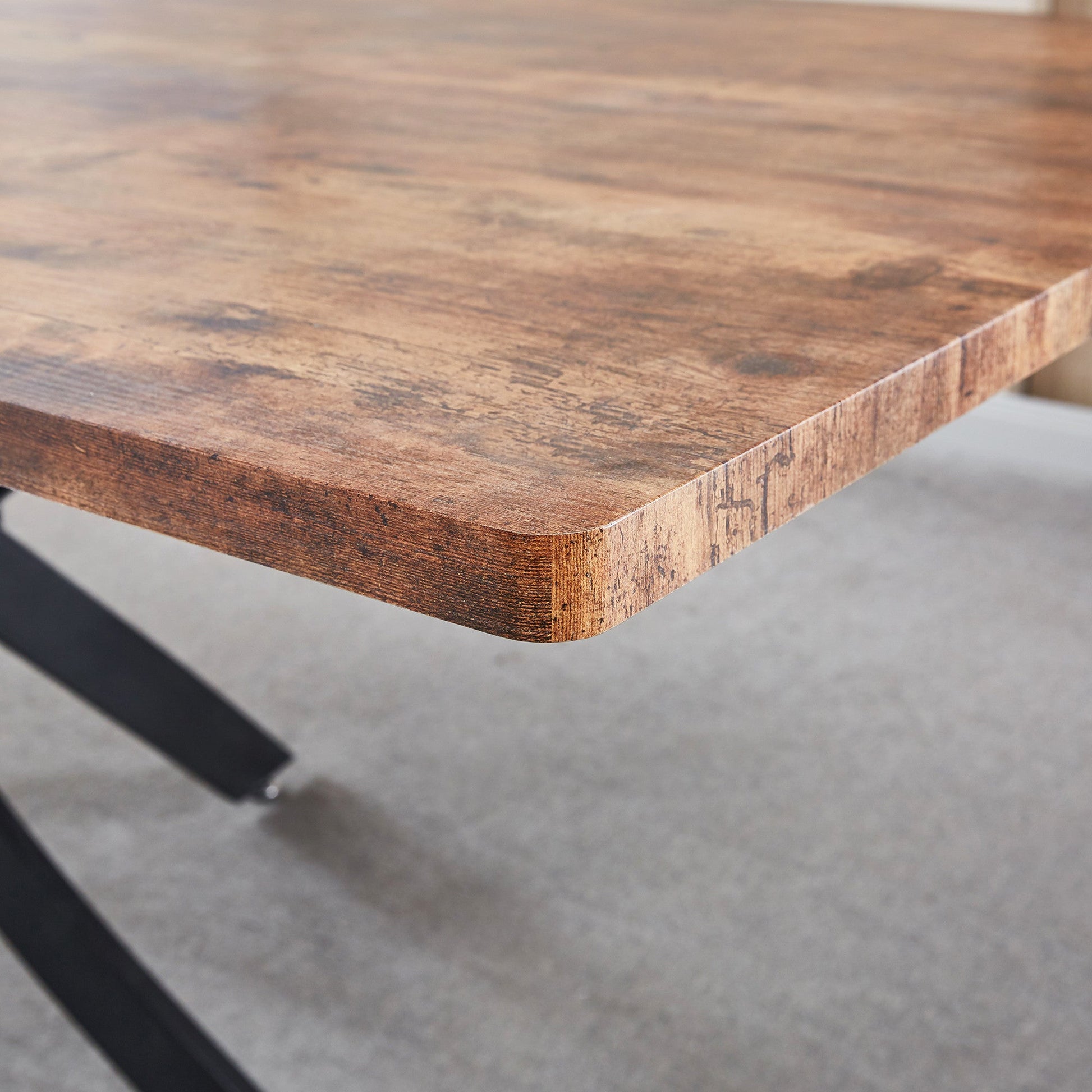 DT8200 Dining Table
