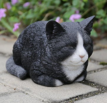 Black and White Cat Sleeping Figurines - Adorable Collectibles for Cat Lovers